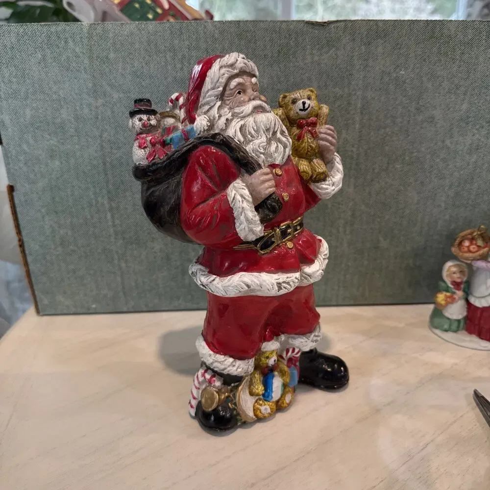 Old World vintage santa